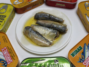 CANNED SARDINE IN VEGETABLE OIL